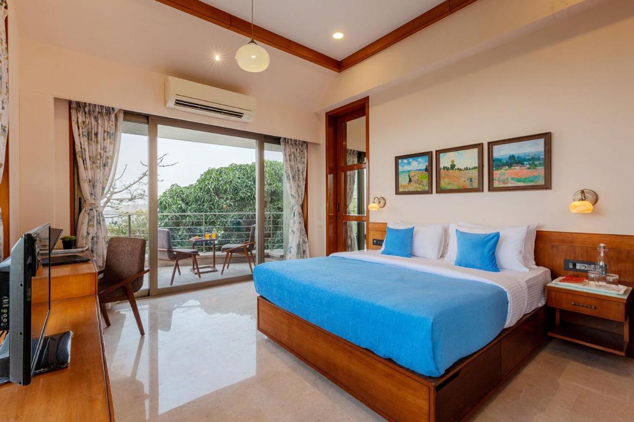The Blue Horizon By Stayvista - Featuring A Beach-View Villa With A Swimming Pool, Indoor Games, And A Relaxing Balcony Alībāg Exterior foto